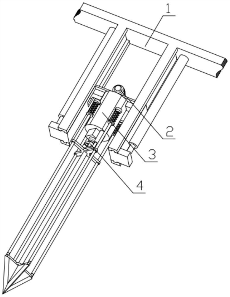 Rapid waste paper soaking device for recycled paper