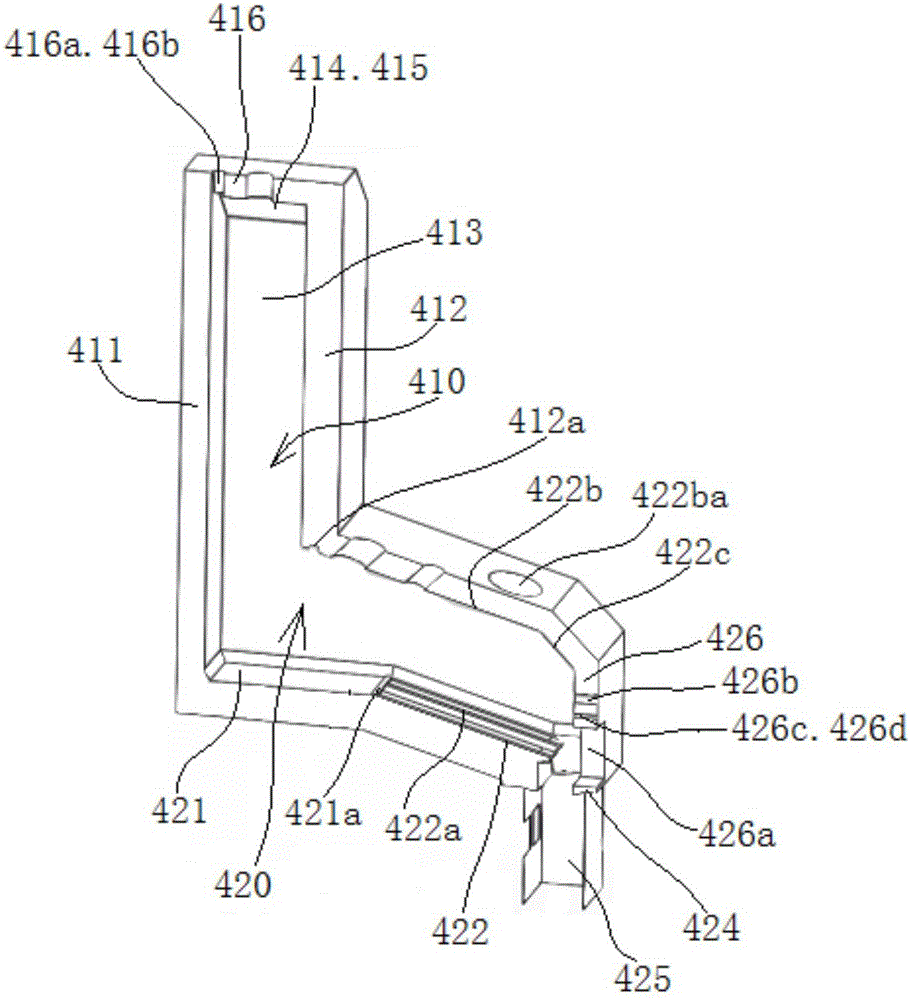 Vertical flame channel and hot bed-connected type powder material continuous melting furnace