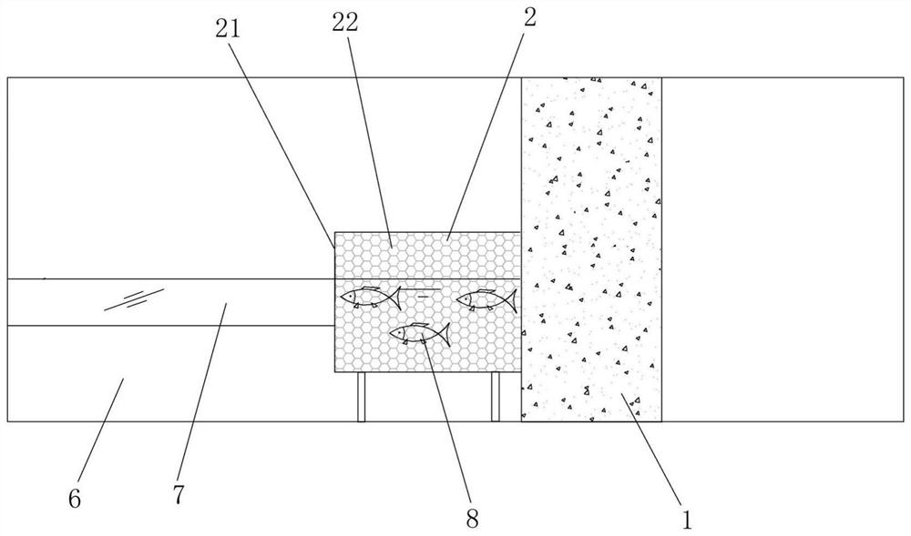 Device and method for preventing freezing damage to wading structures