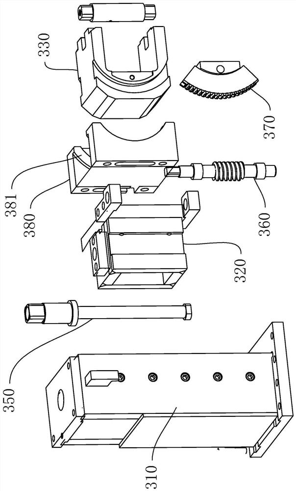 Universal horizontal frame forming structure of stainless steel pipe making machine