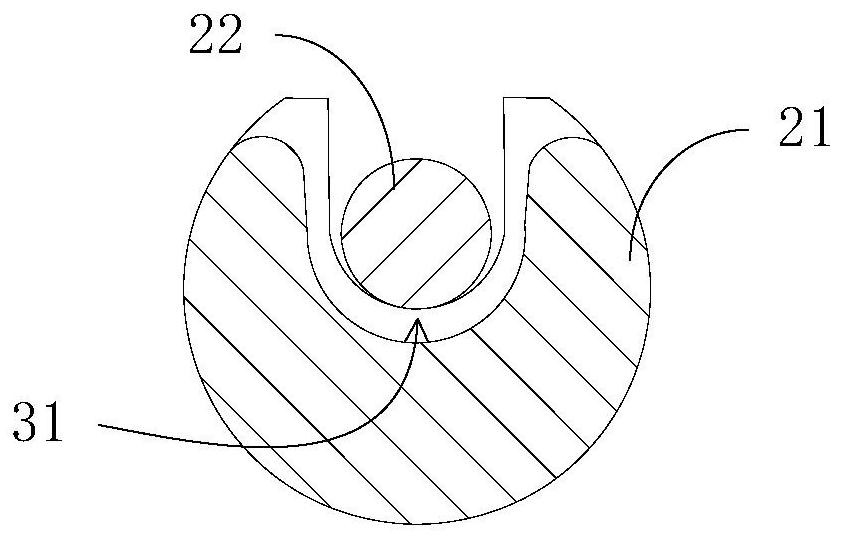 An assembly tooling and assembly method for a small-sized composite seal