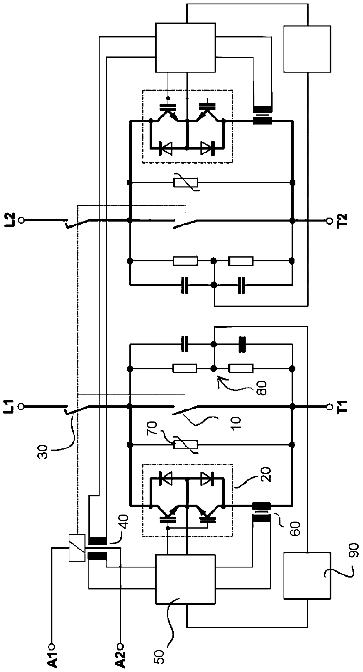 Switching apparatus for carrying and disconnecting electric currents, and switchgear having a switching apparatus of this kind