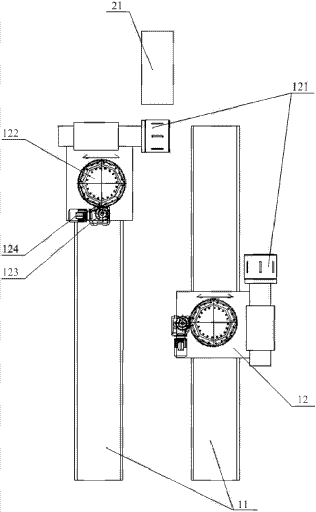 Amorphous strip production equipment and online gripping device thereof