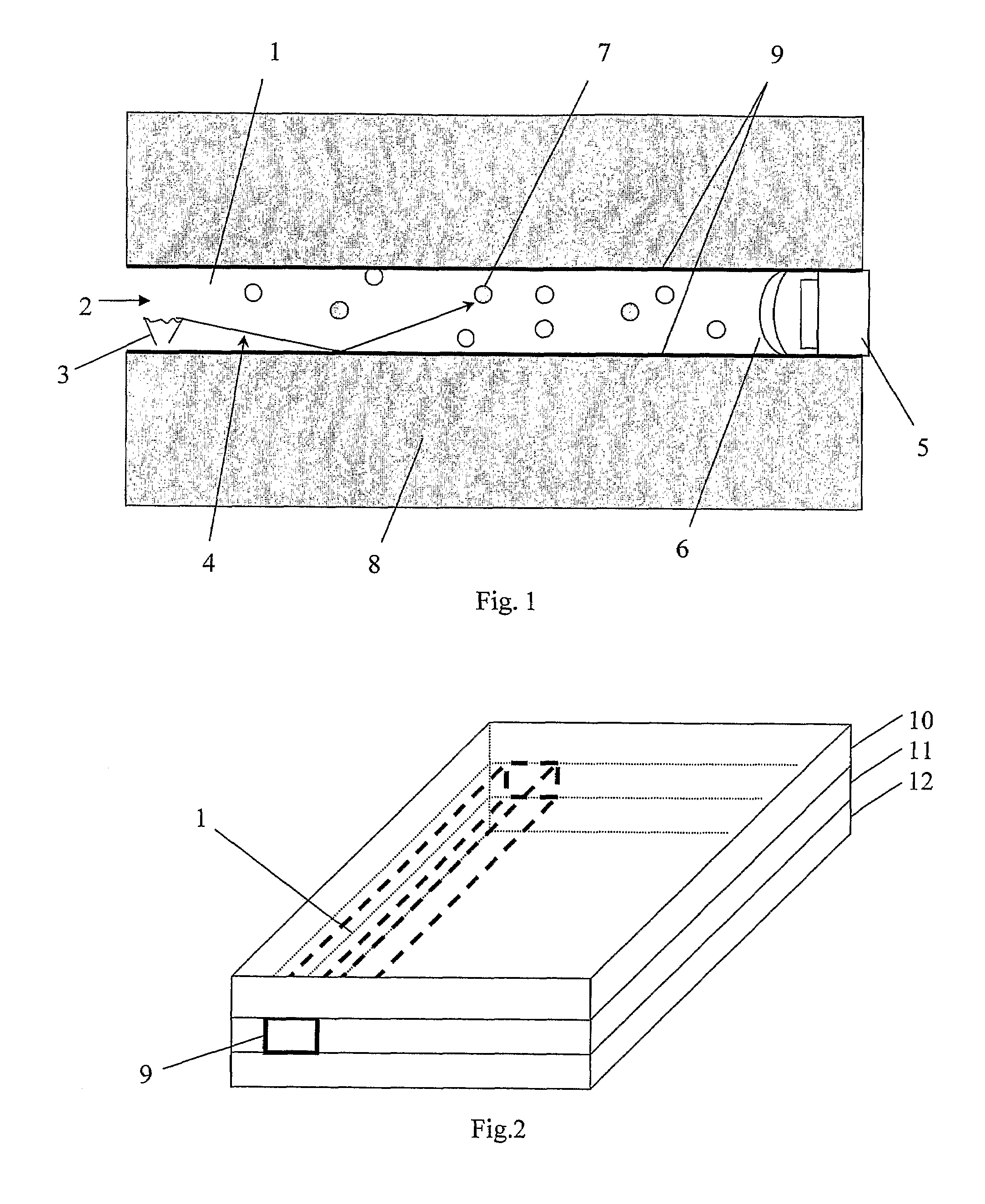 Liquid or gas sensor and method