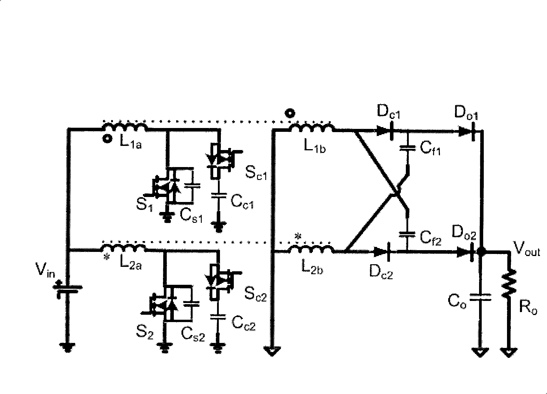 Seclusion type interleaving parallel connection DC/DC converter with switch capacitance