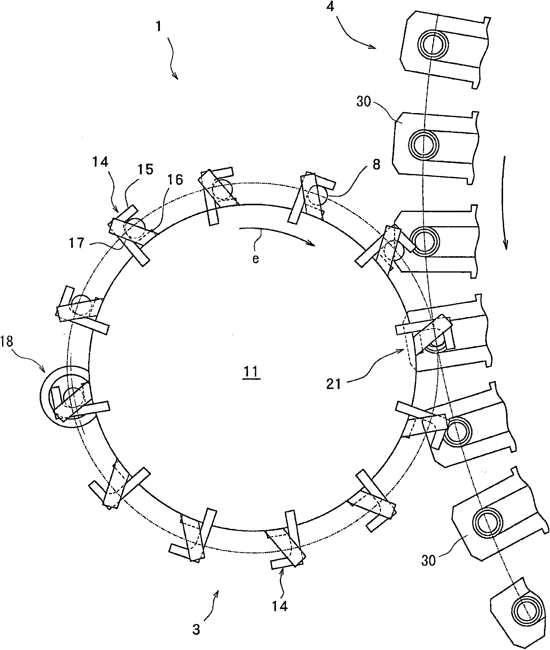 Die head for forming multilayered resin and extruder having the same