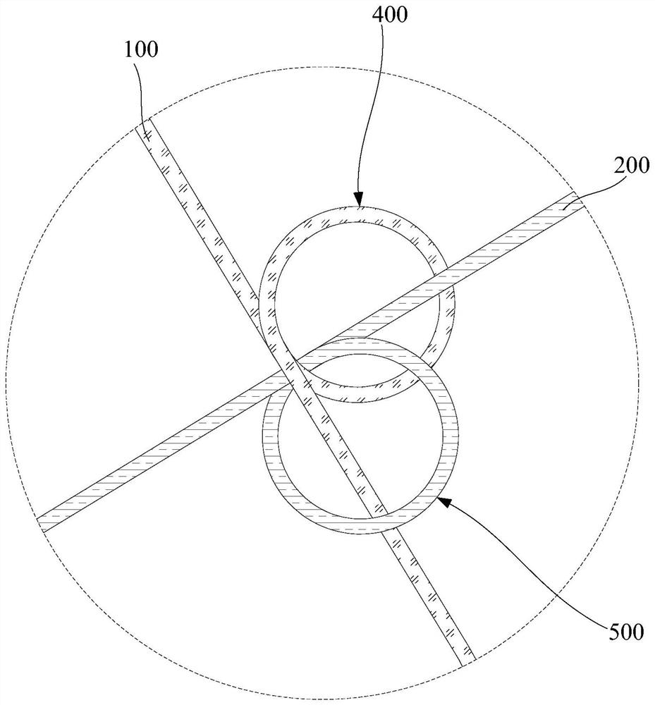 Arc-shaped battery cell with shaping structure and arc-shaped lithium battery