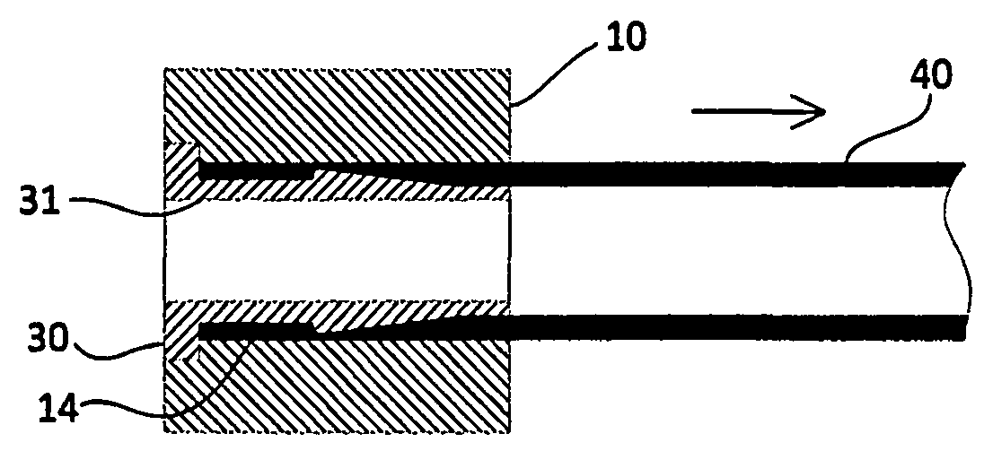 Self sealing membrane contactor with PTFE tubular membranes