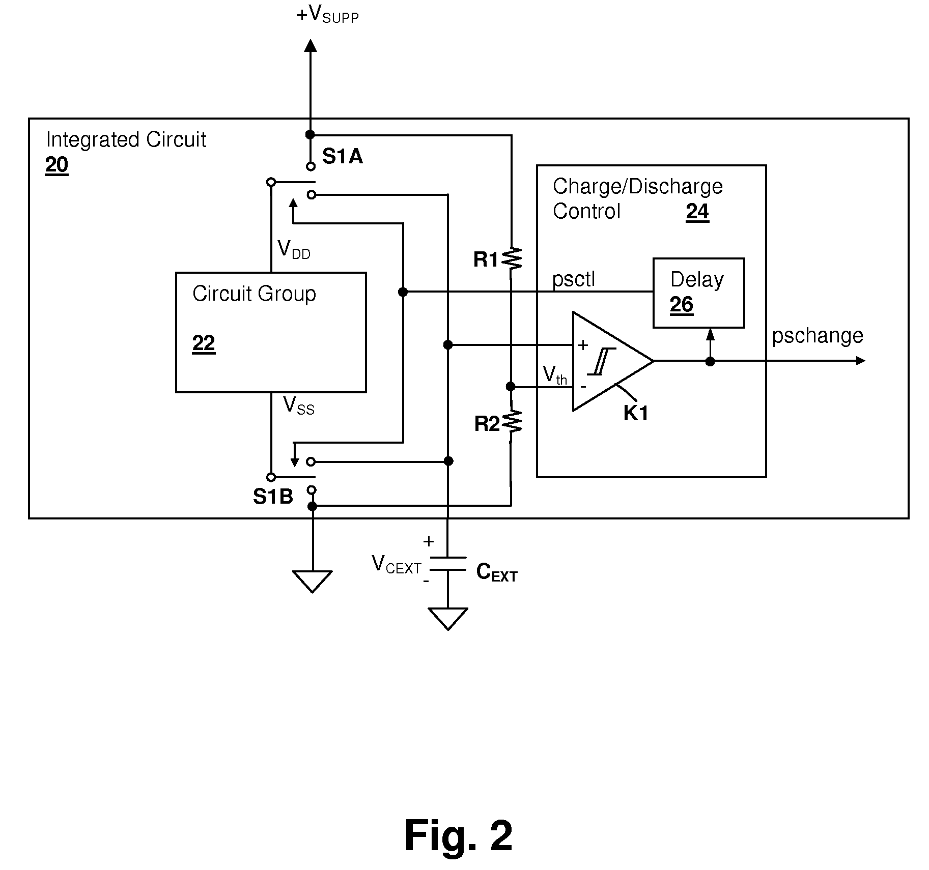 Powering a circuit by alternating power supply connections in series and parallel with a storage capacitor