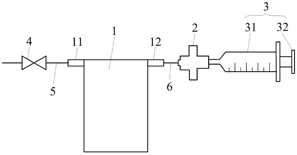 Sterile cell sampling device and method based on injector