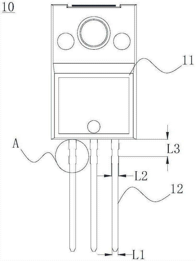Semiconductor packaging device, semiconductor lead frame and rib-cutting method thereof