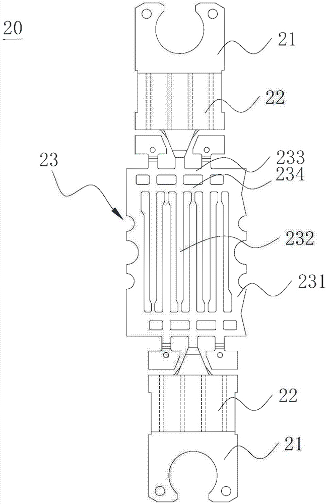 Semiconductor packaging device, semiconductor lead frame and rib-cutting method thereof