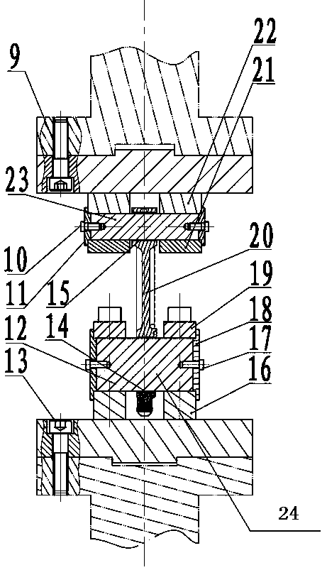 Connecting rod fatigue test device with high reliability