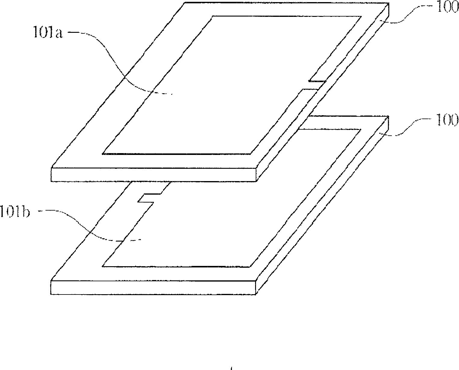 Base plate with buried passive element and its producing method