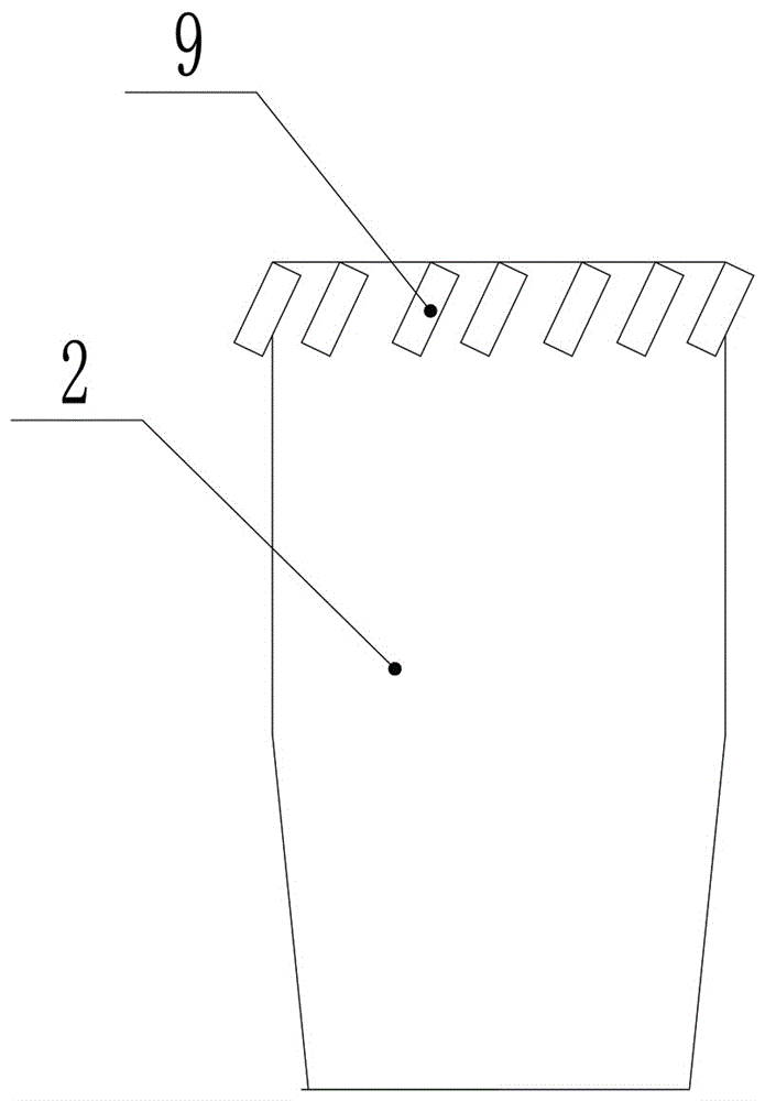 Energy-saving natural gas burner capable of preventing clotted slag in furnace