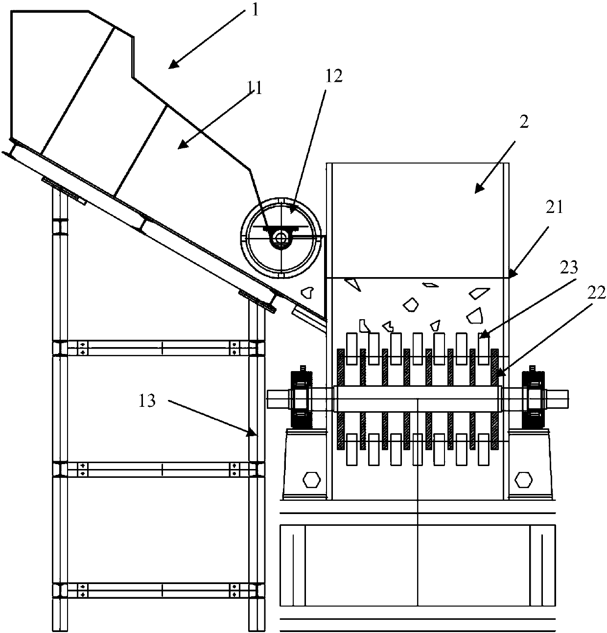 Double-rotor scrap steel crusher and crushing method