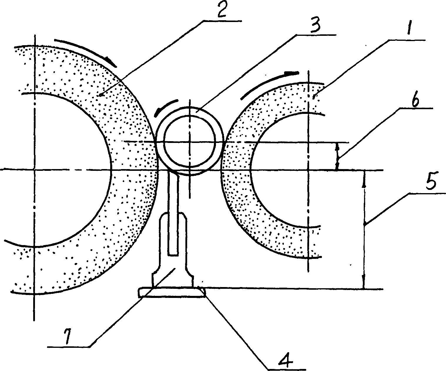 Bearing outside diameter grinding and processing method utilizing noncentral excircle through feed grinding
