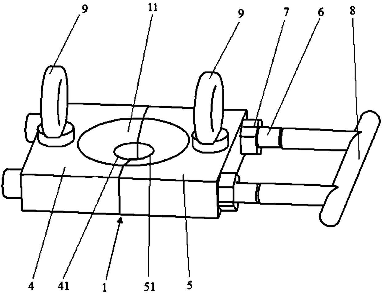 Method and tool for clamping type hoisting machining center outside heavy tool