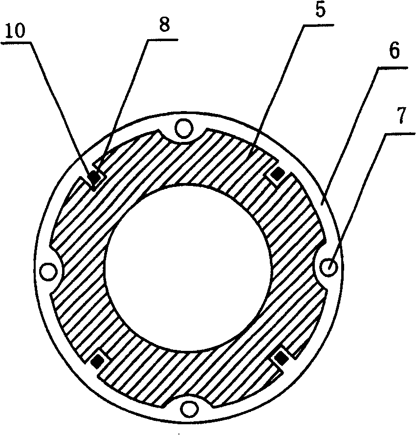 Piston with pressure-reducing piston ring