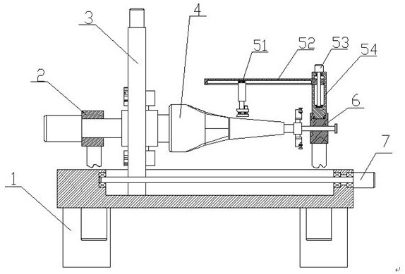 An auxiliary device for rapid cutting of trousers