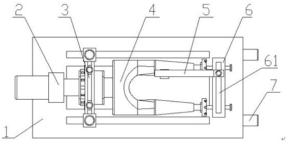 An auxiliary device for rapid cutting of trousers