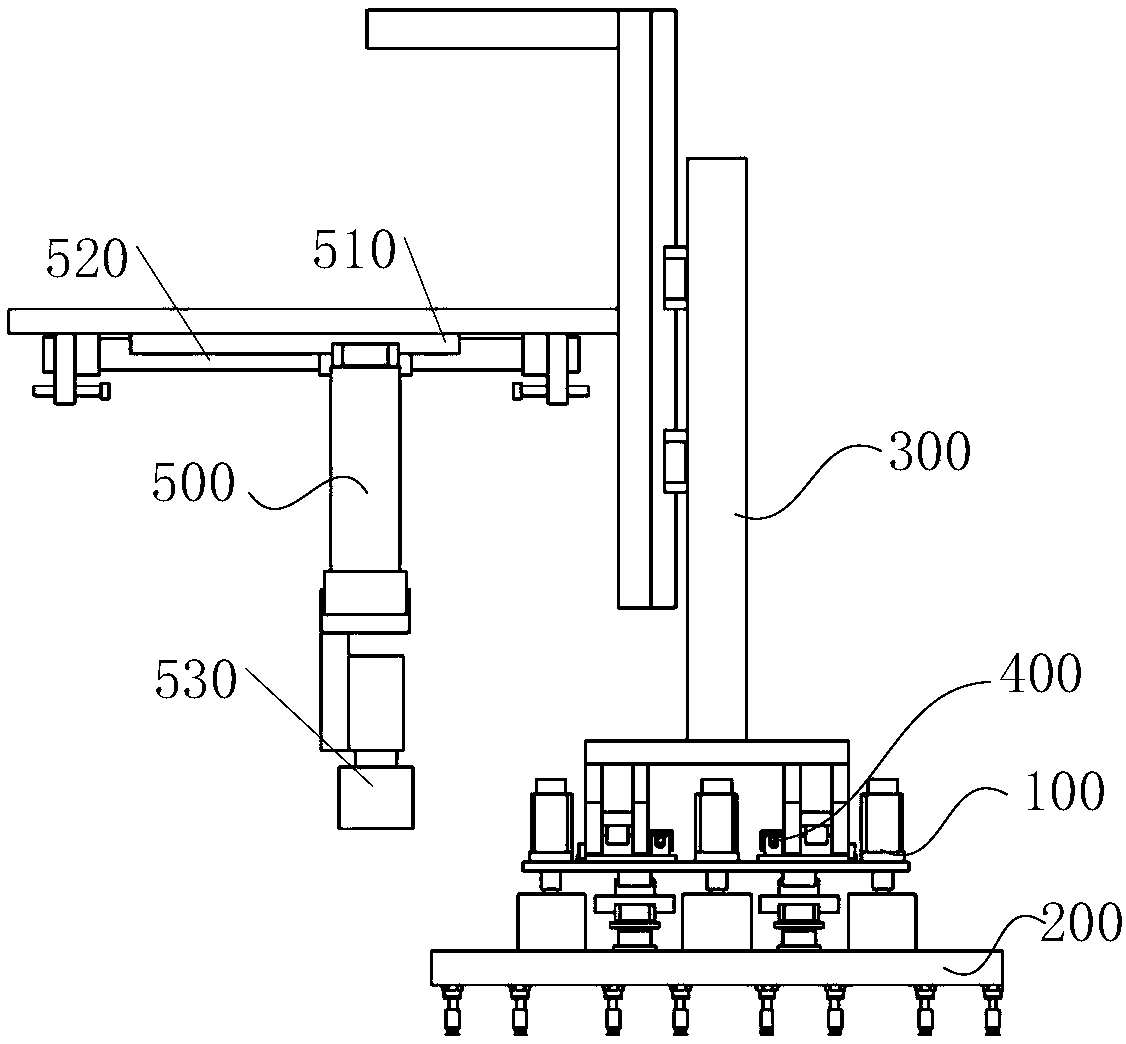 Deviation correcting device and bus bar welding all-in-one machine