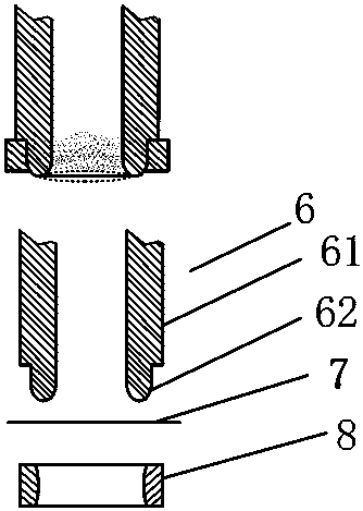 Grinding and collecting device and method for grinding and collecting materials by using same