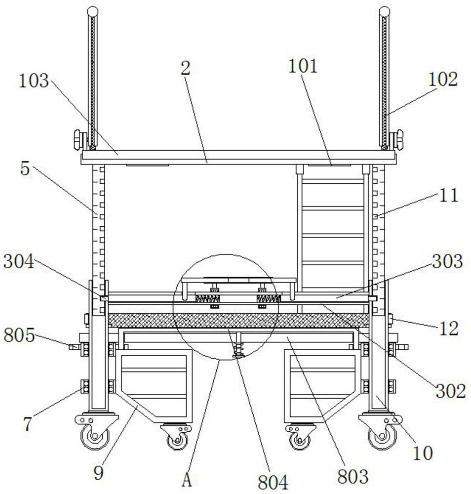 Scaffold with adjustable height
