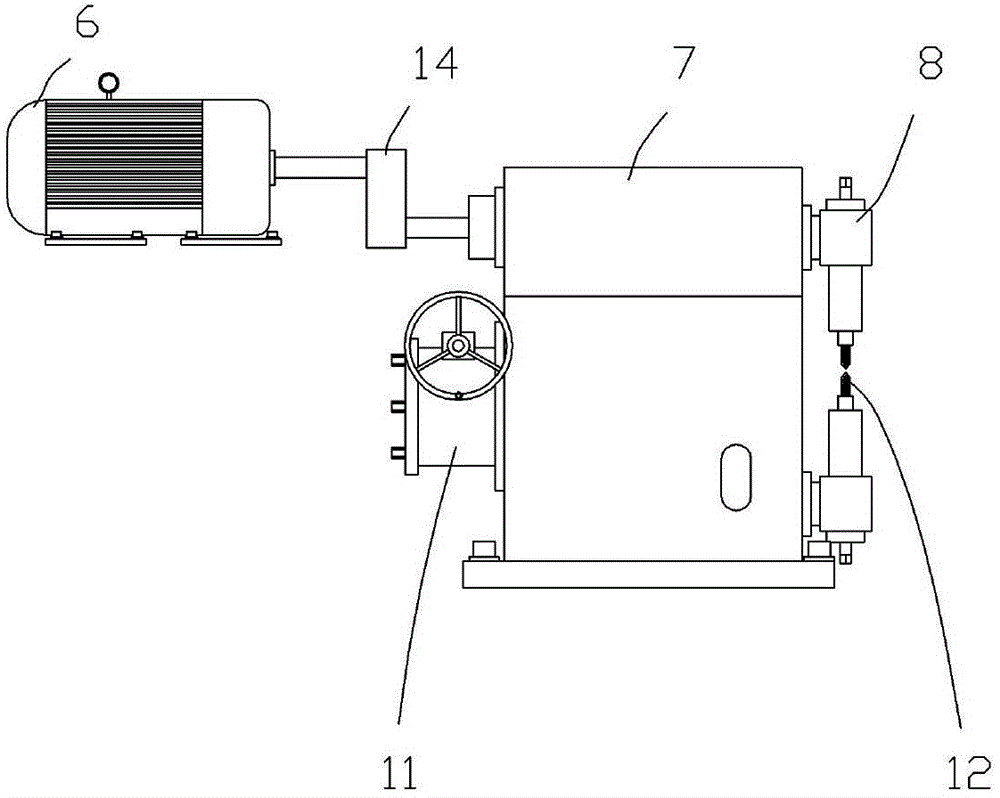 Machine head for cutting and processing irregular steel bar