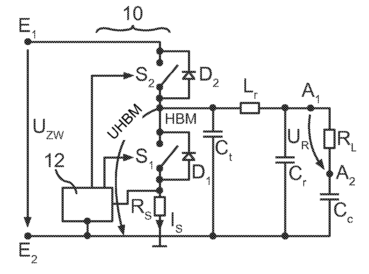 Electronic ballast and method for operating at least one discharge lamp