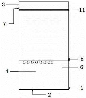 Device for automatic pipette cleaning