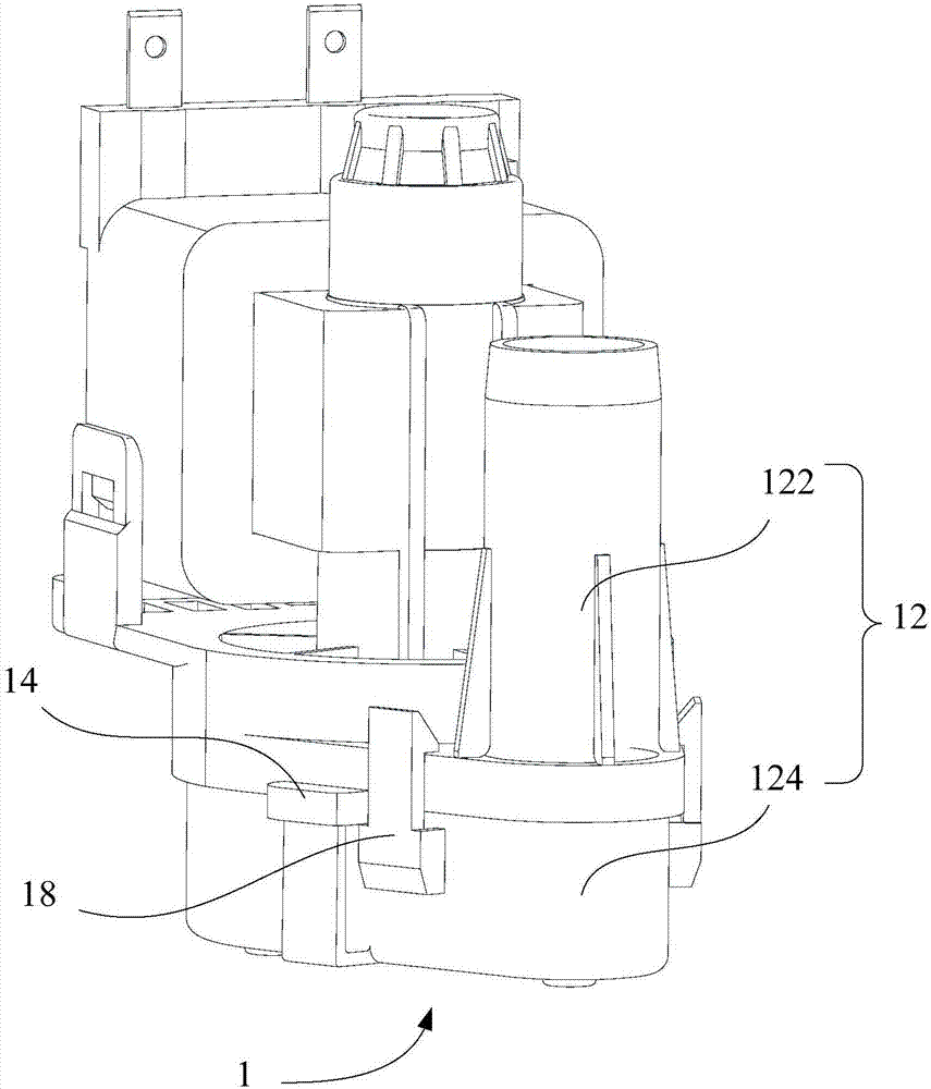 Draining pump and clothes dryer