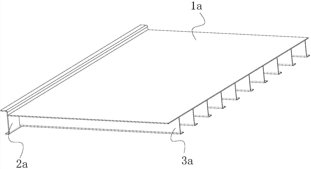 Container and steel floor chassis thereof