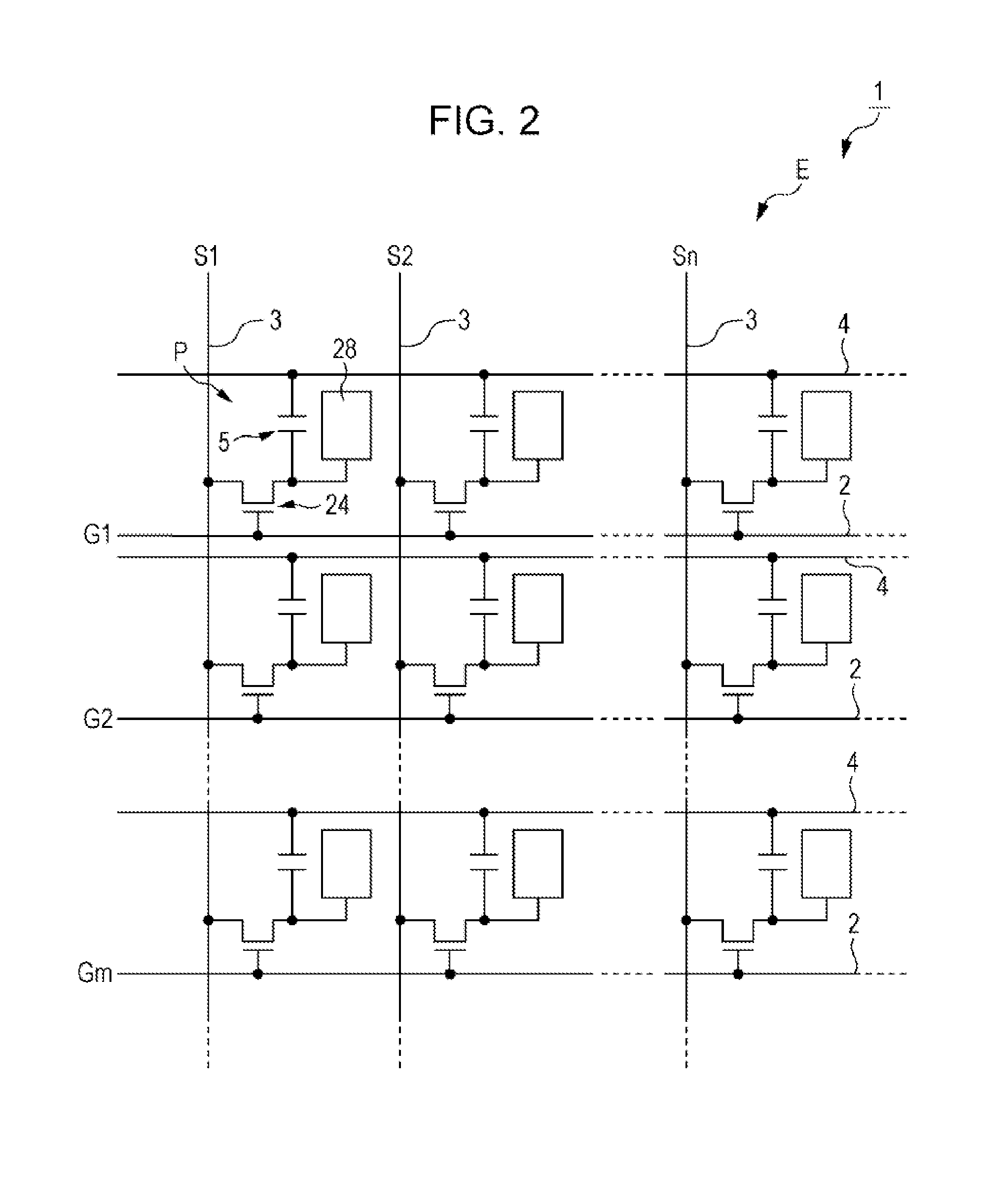 Liquid crystal device and electronic apparatus including a plurality of microlenses separated by a liquid crystal layer