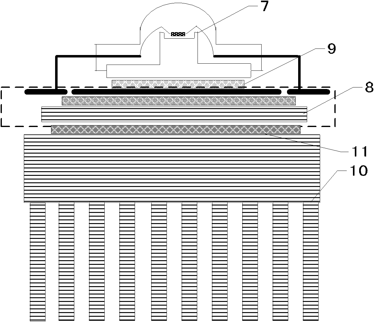High-power base plate effectively integrating circuit board and radiator and manufacturing method thereof