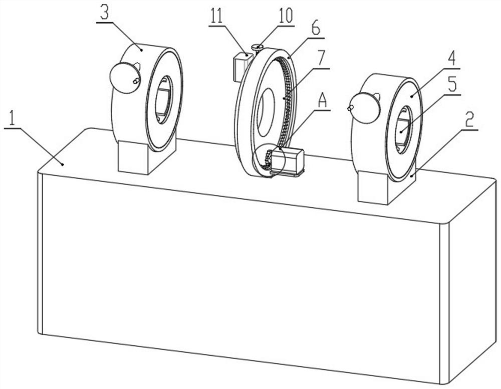 Automatic welding device and method for pipeline butt-joint machining
