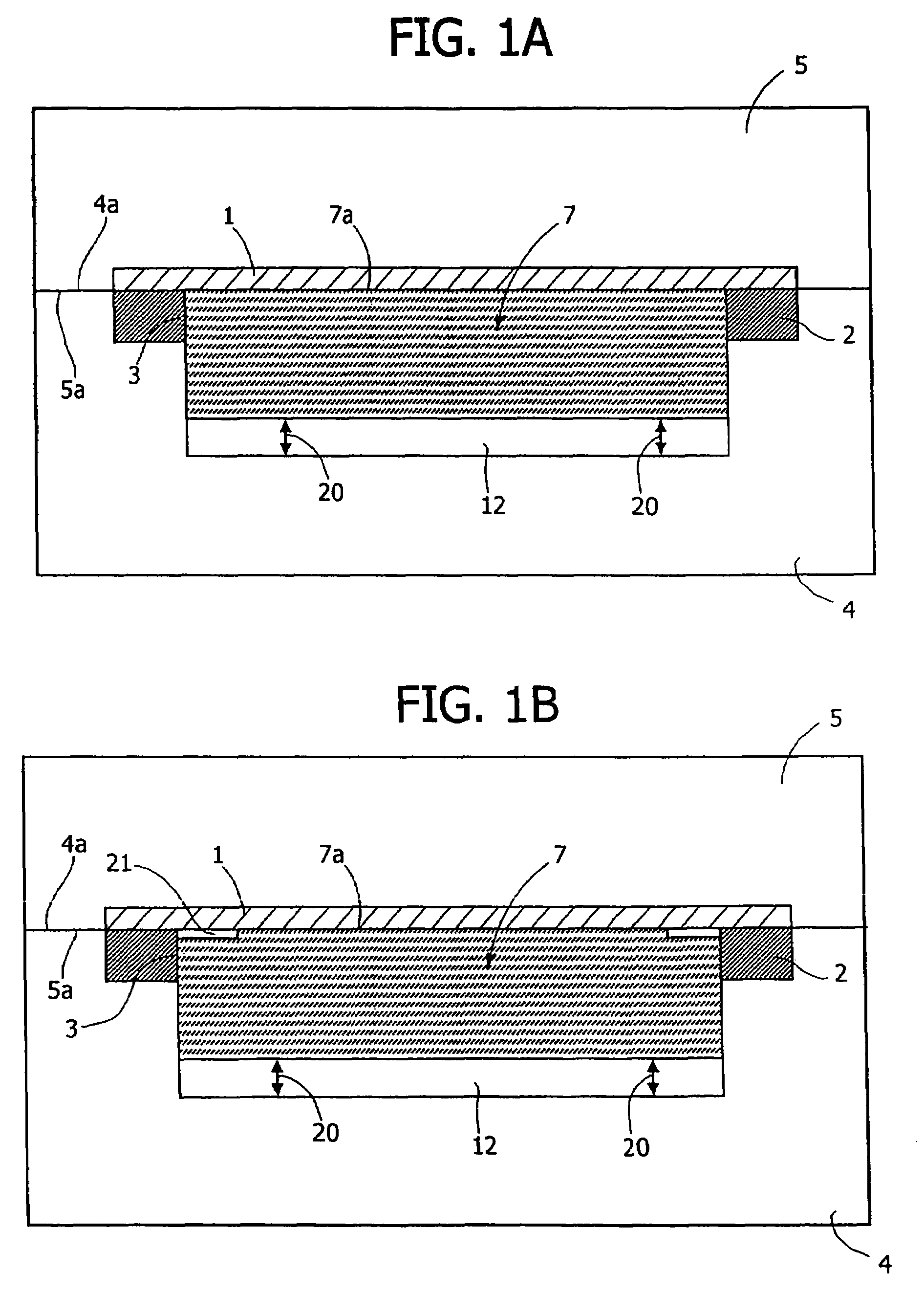 Process and apparatus for the production of articles made of plastic material with at least one overmoulded component