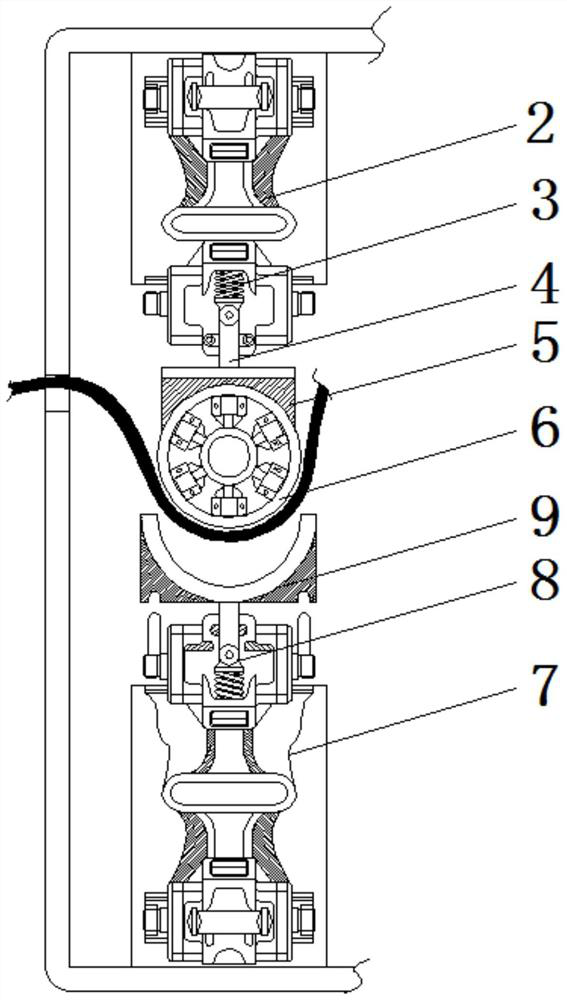 Thread feeding auxiliary device used for sewing machine and facilitating thread end searching