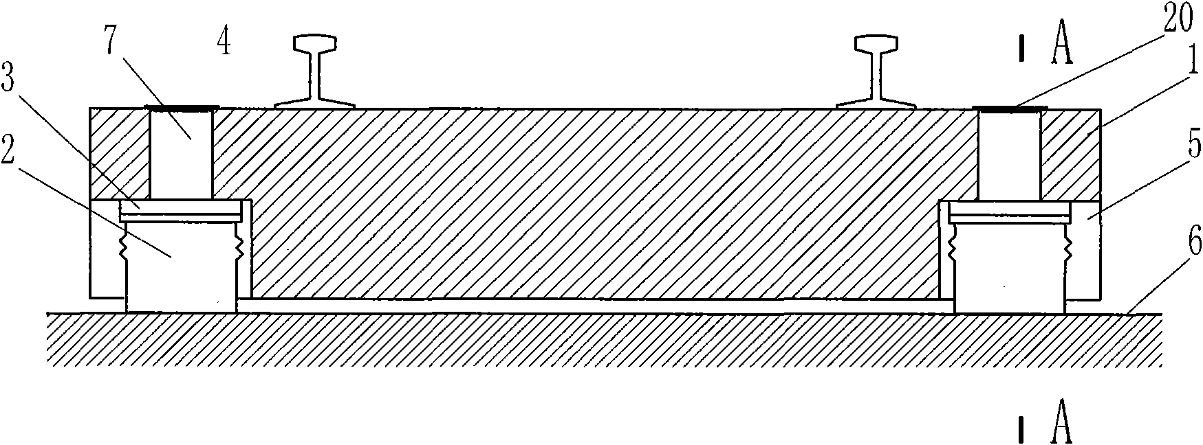 Side floating track bed and application thereof