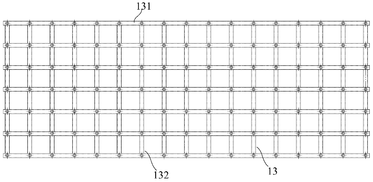 A curved panel processing tool and processing method