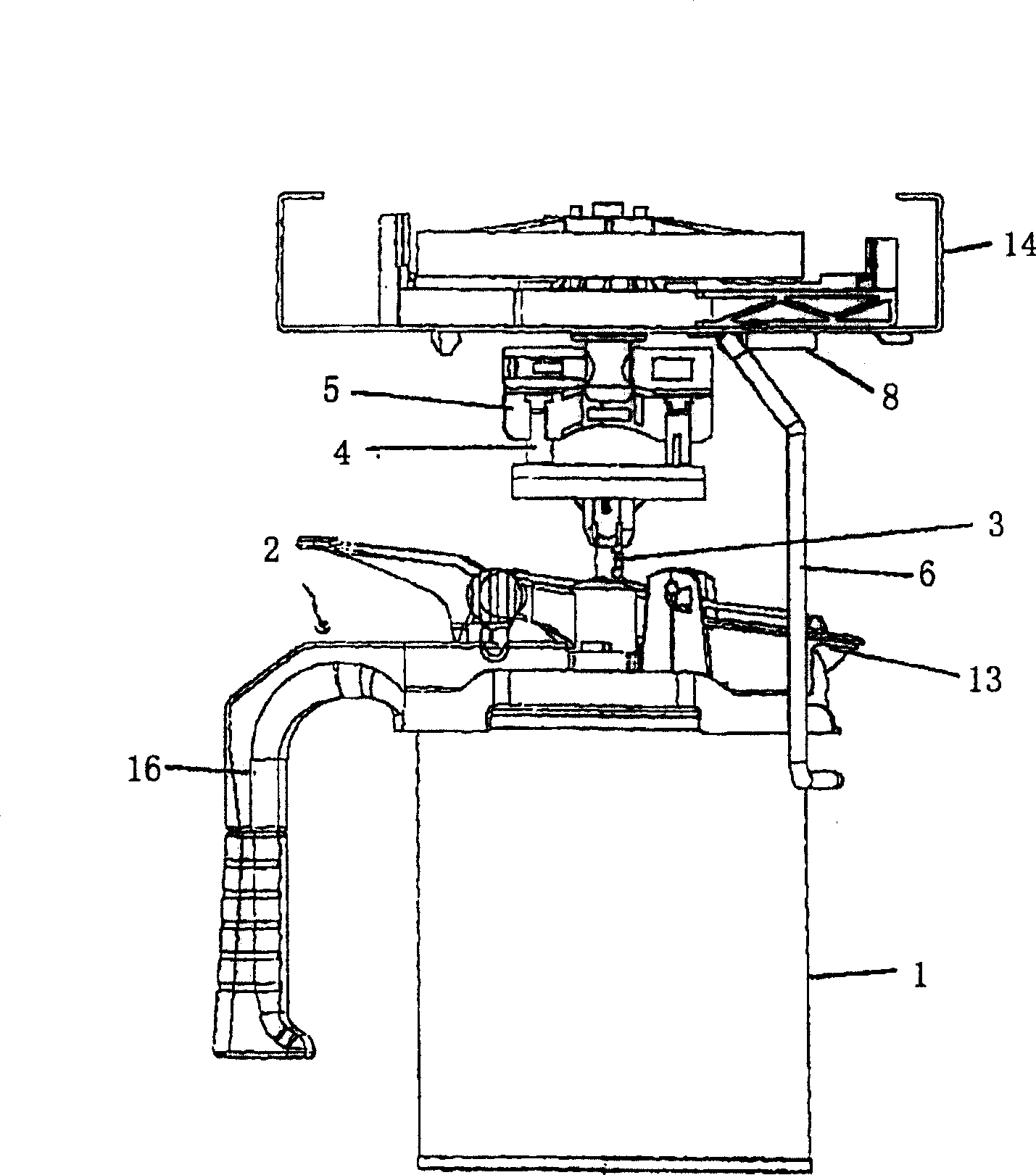 Positioning device for a mixing pot in a shelved cupboard and cupboards equipped with such a device