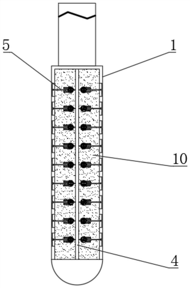 Self-separation concrete vibrating bar adopting cold type water drainage technology