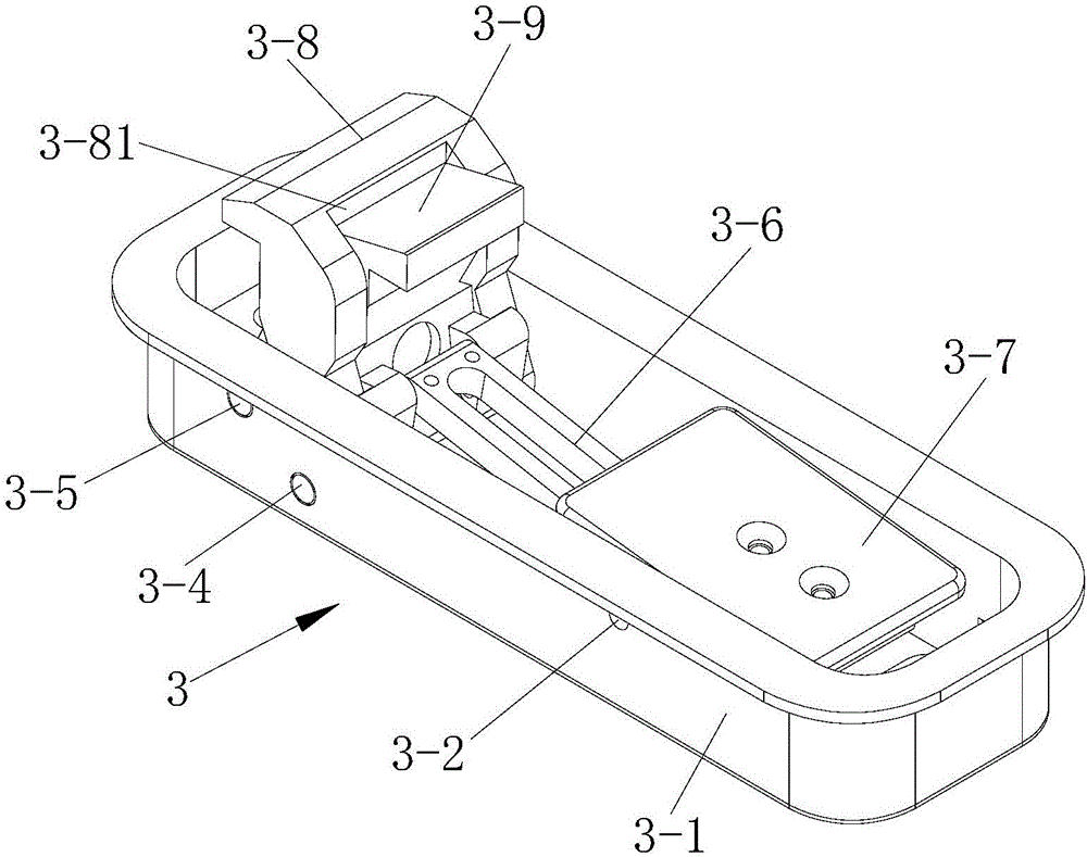 Fixing device for roll-on and roll-off container