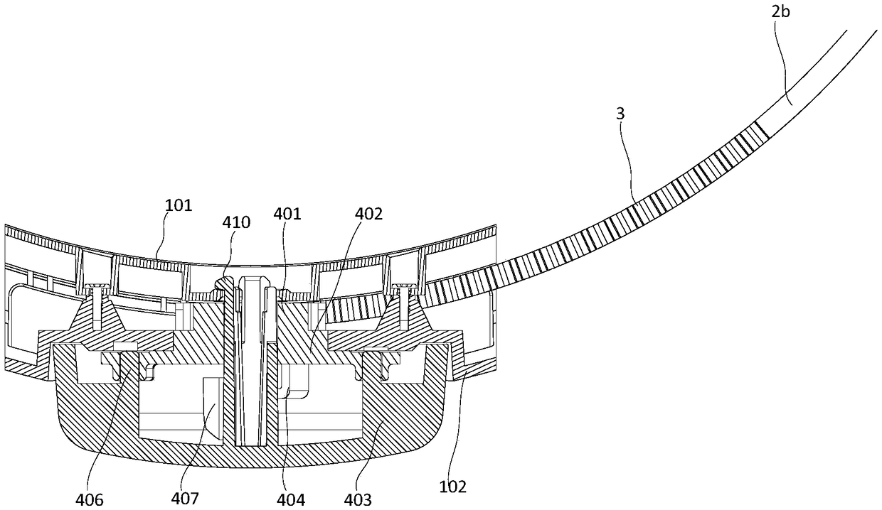 Wearable device and strap adjusting and locking mechanism thereof