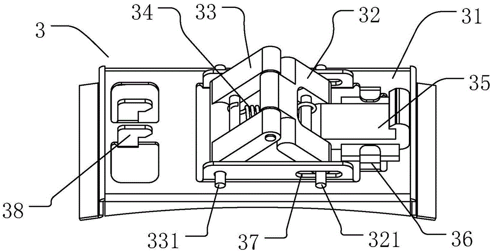 Connecting assembly and water heater