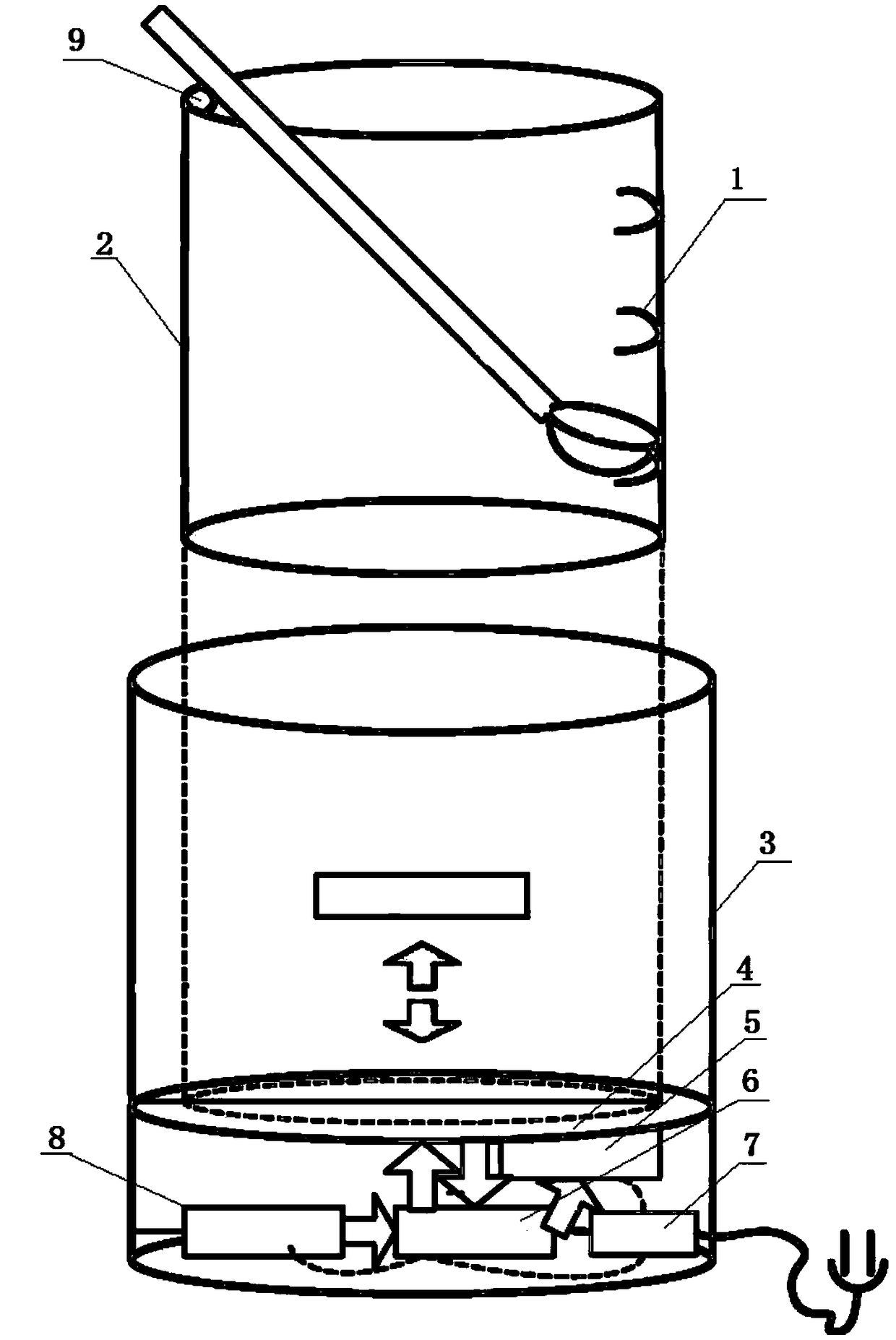 Water bucket for controlling liquid level height to be unchangeable and height control method thereof