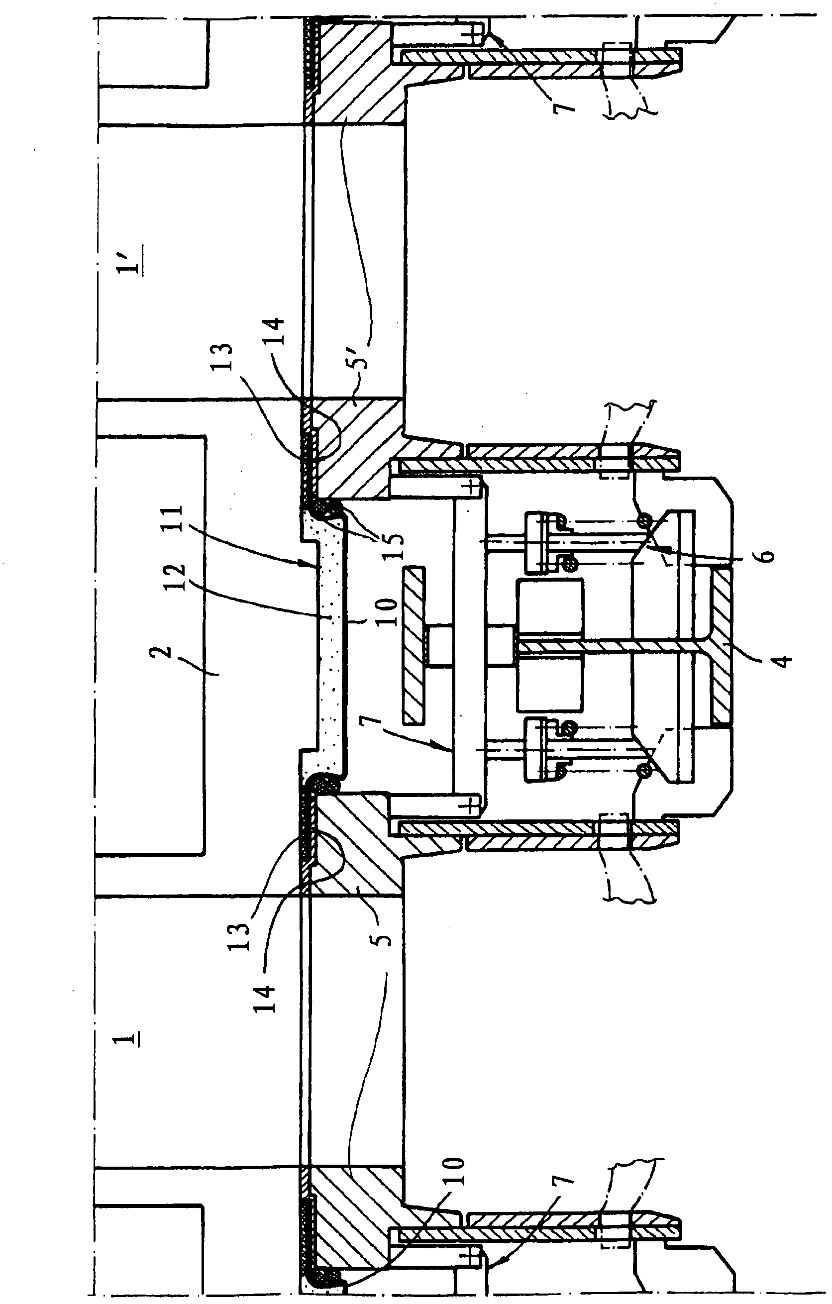 Wall protector for a heating wall head between two oven chamber openings of a coke oven battery