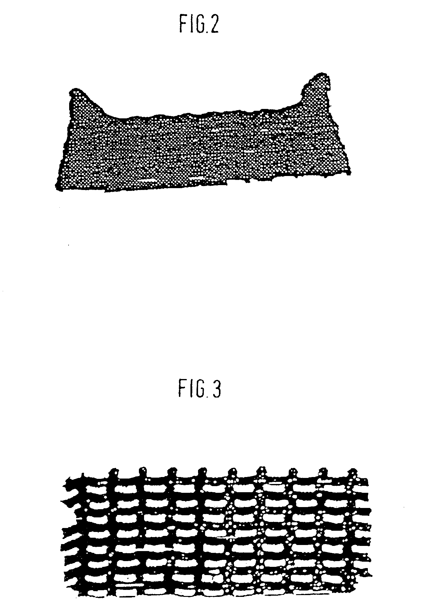 Device and method for the production of three-dimensional objects