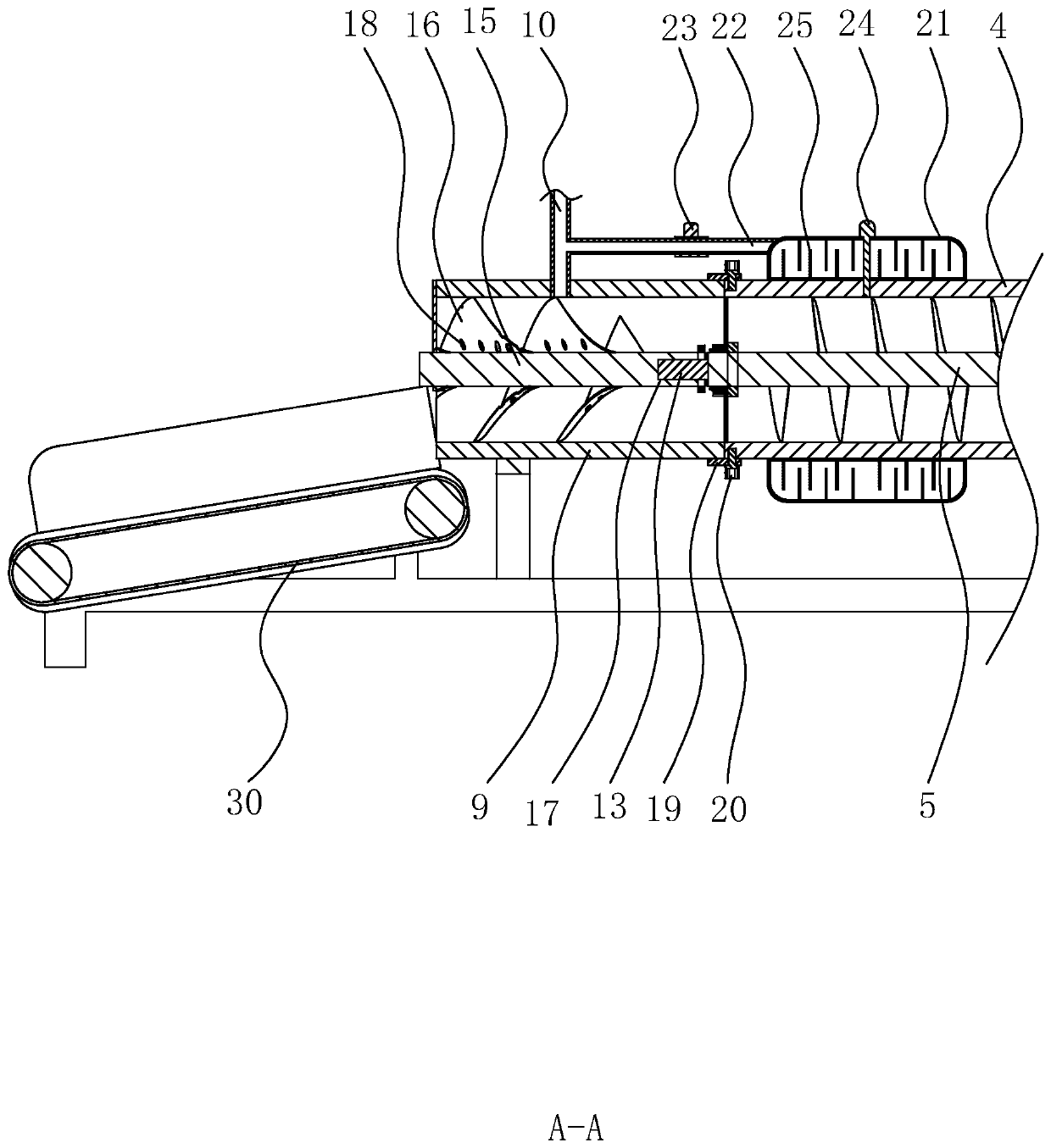 Fuel conveying system with drying device