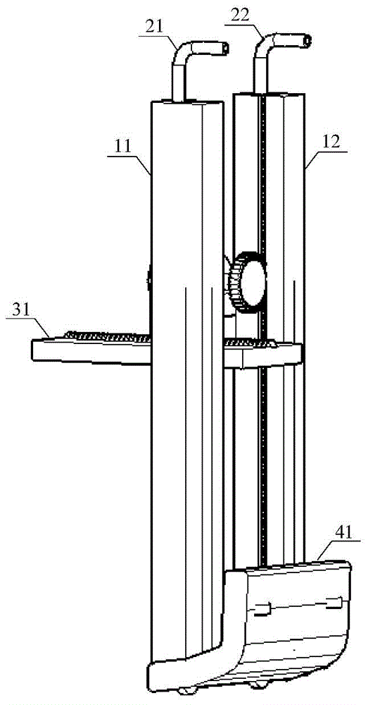 Flaw detecting device for detecting bottom cracks or defects of steel rail